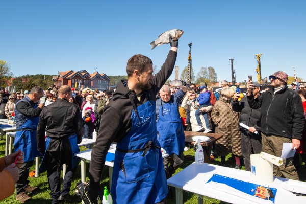 Neringoje – „Žiobrinės“: garsūs šefai, skoniai ir Žuvies filė čempionato intriga